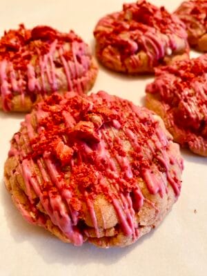 Strawberry cookie
