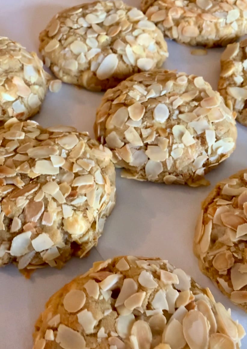 Almond Croissant cookies